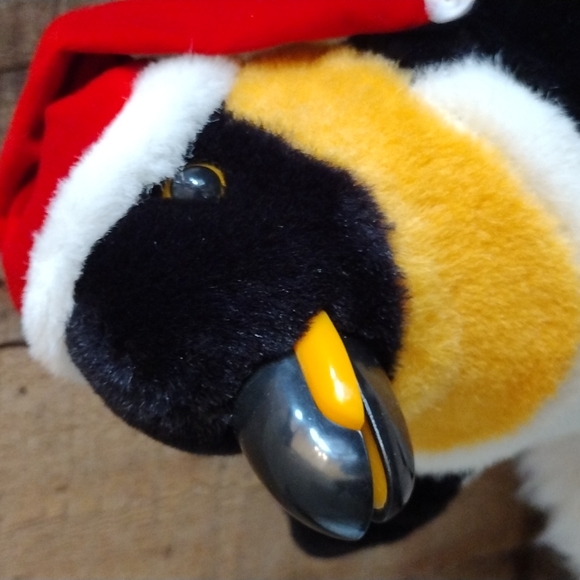 Vintage 10" Waddle Penguin - Picture 7 of 11